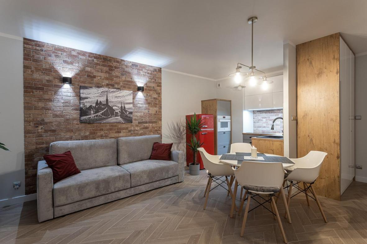 B&W Luxurious Apartment In The Center Of Wrocław Buitenkant foto