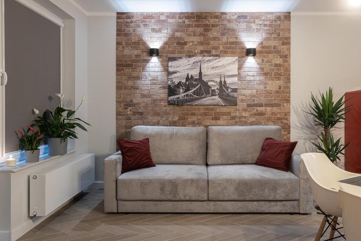 B&W Luxurious Apartment In The Center Of Wrocław Buitenkant foto